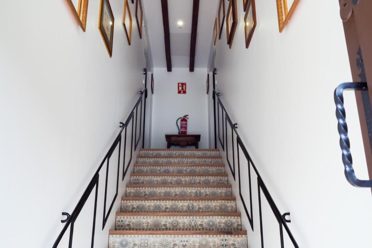 Posada Y Apartamentos Trebuesto De Guriezo Bagian luar foto